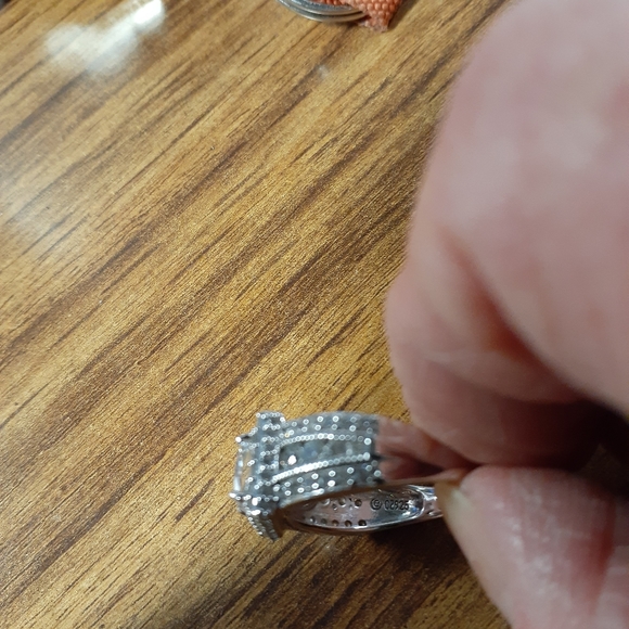 Womens Ring - Picture 5 of 5
